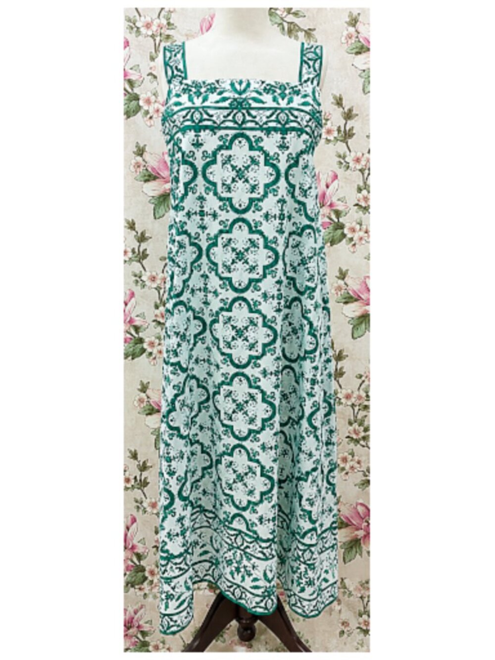 SoieRose 100% Cotton Green Victorian Inspired Sleeveless Nightgown - SR1288